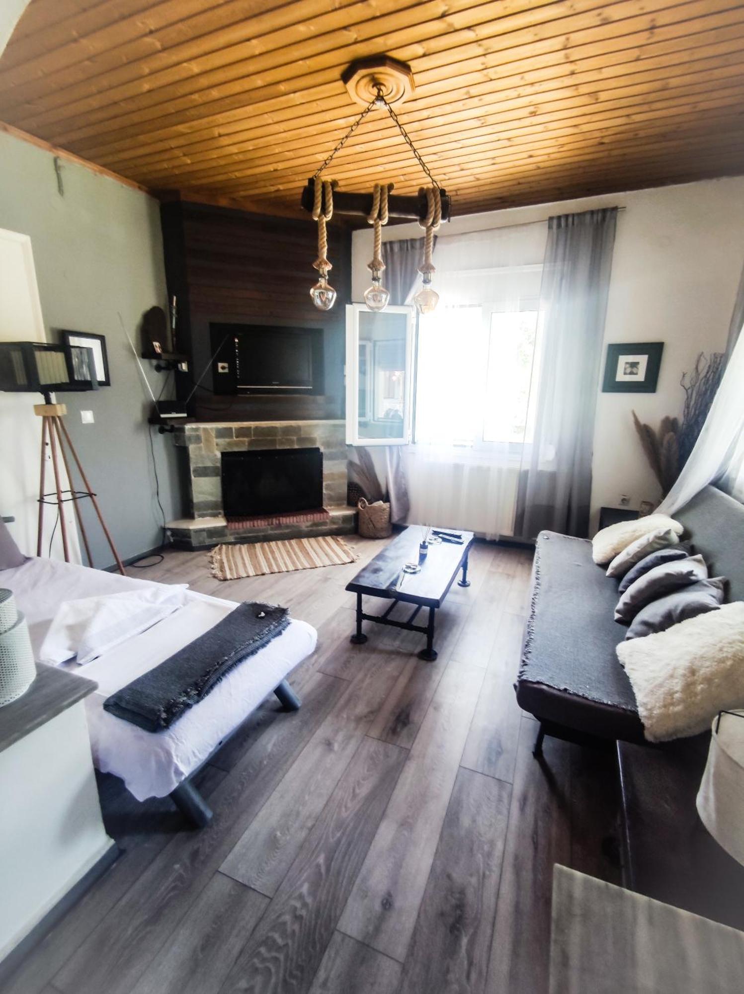 Casa Katina , Villa In Lagana, Agrilia Area Лаганас Екстериор снимка