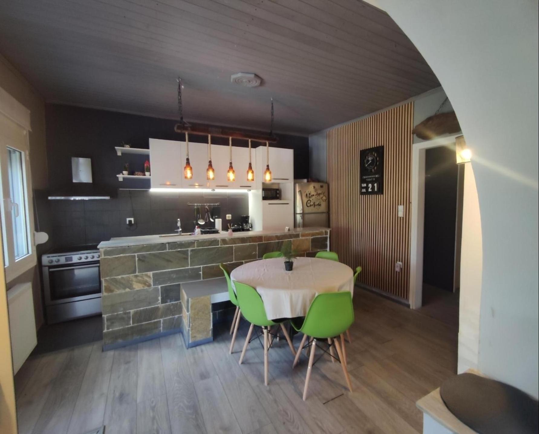 Casa Katina , Villa In Lagana, Agrilia Area Лаганас Екстериор снимка